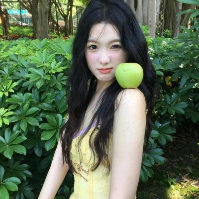 俯仰人间八年春